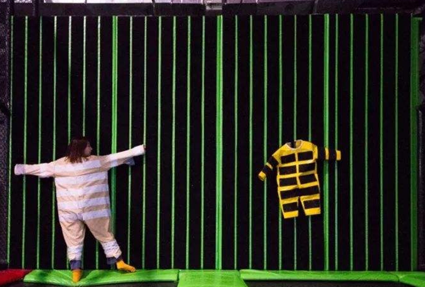 蹦床公園粘粘樂(lè)實(shí)境展示