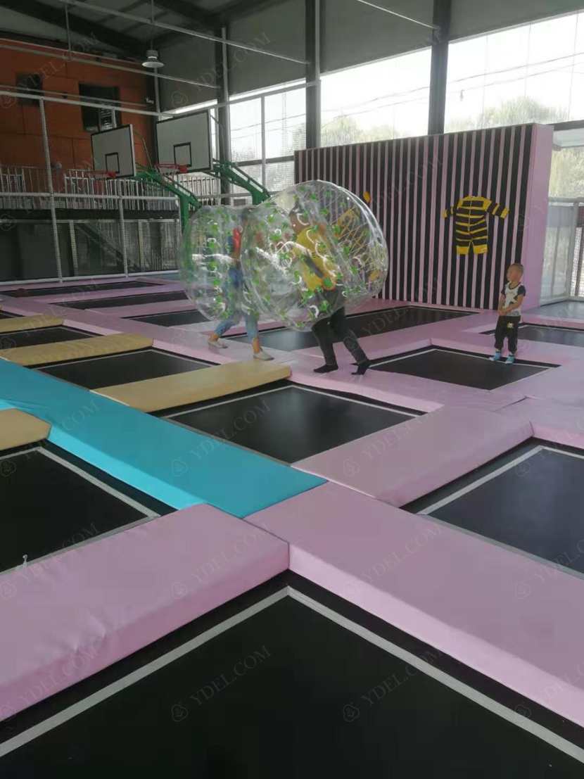 蹦床體驗館實景圖